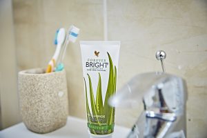 Flouride free toothpaste